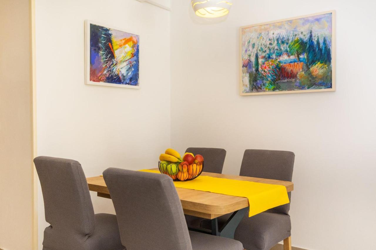 Center Apartamento *